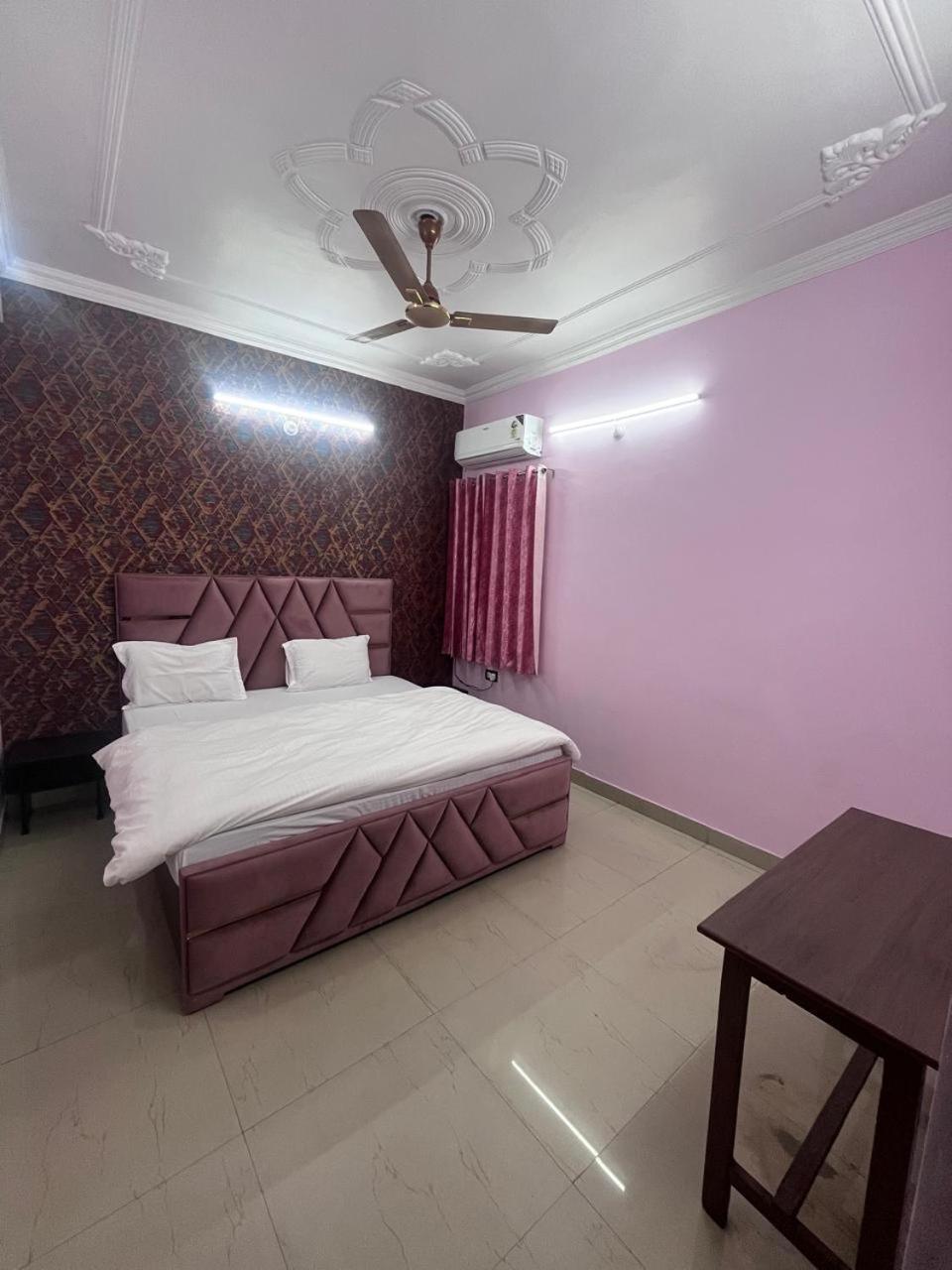 Kashi Anadam Bnb Varanasi Eksteriør billede